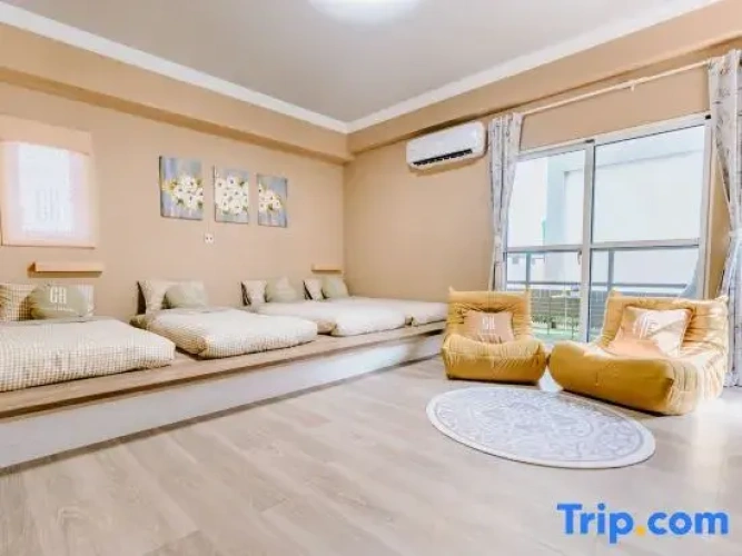 Standard Quadruple room with balcony
