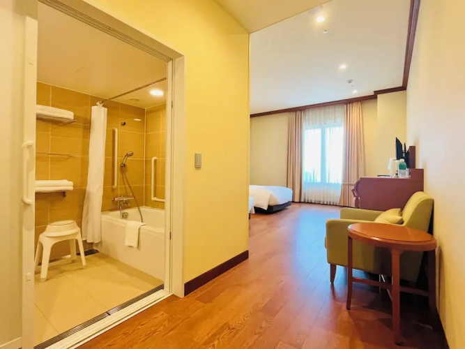 Grand Empire Hotel