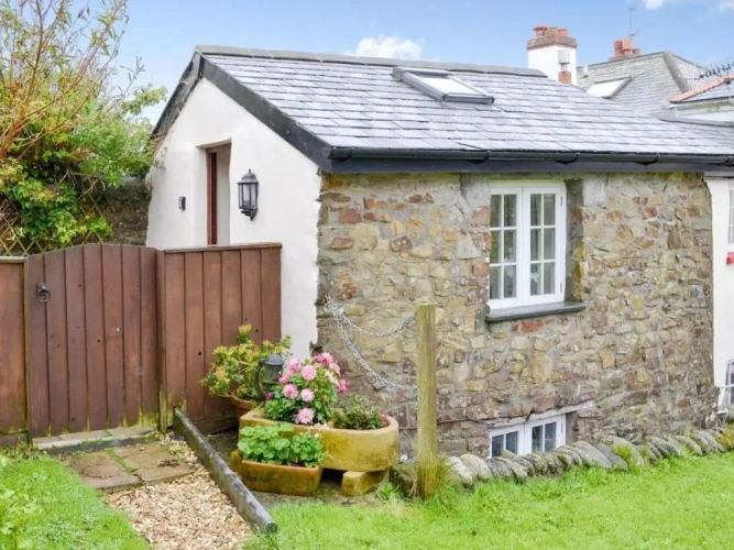 1 Bedroom Cottage