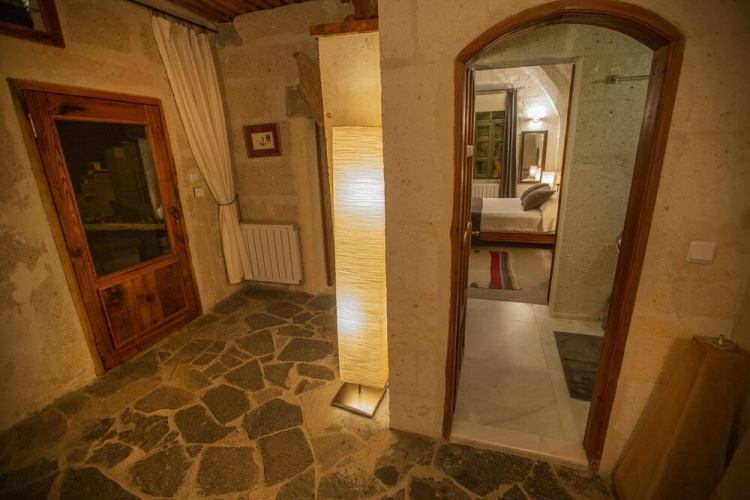 Asmali Cave House