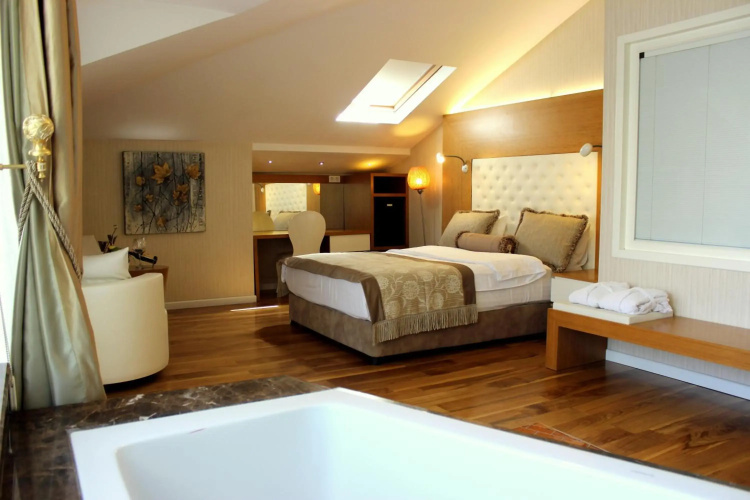 Lale Boutique Hotel