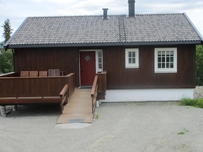 3 Bedrooms Cottage