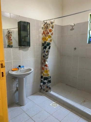 Sítio Grande Mãe com cachoeira e piscina