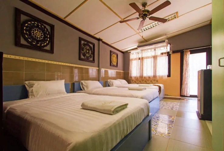 Standard Triple Family room