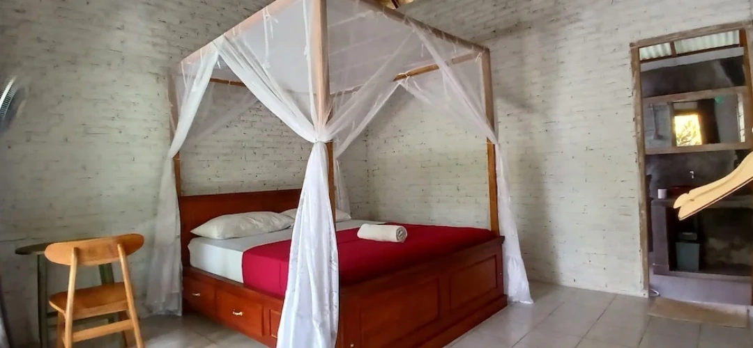Standard Double room with courtyard view