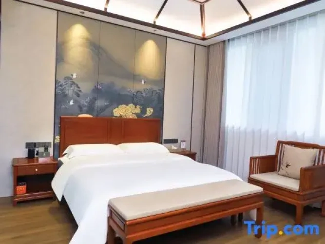 Standard Double room with courtyard view