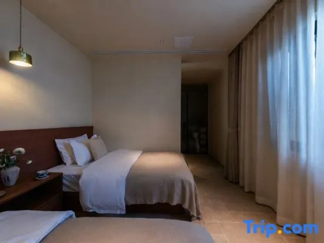 Standard Twin room with sea view