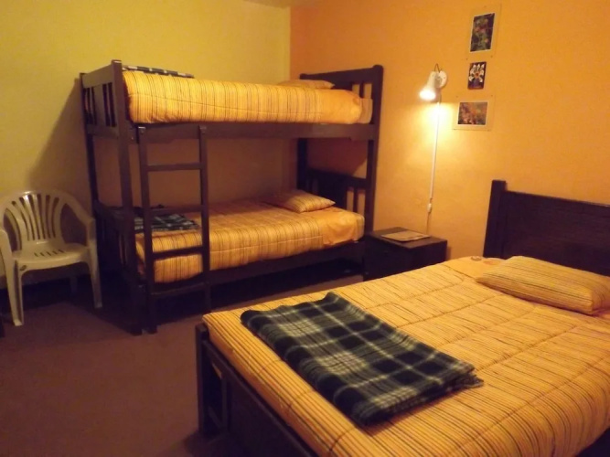 El Manzano Hostel
