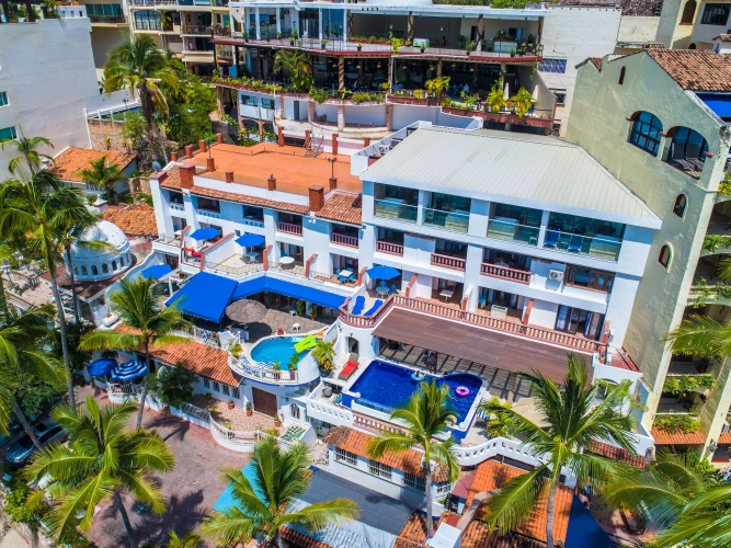 Marboka Hotel & Suites