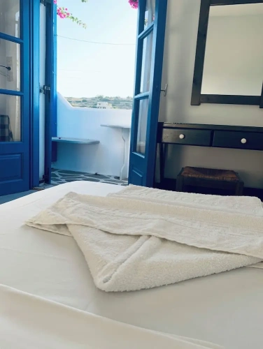Economy Triple Studio with balcony