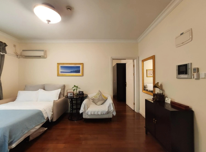 Ladoll Service Apartment