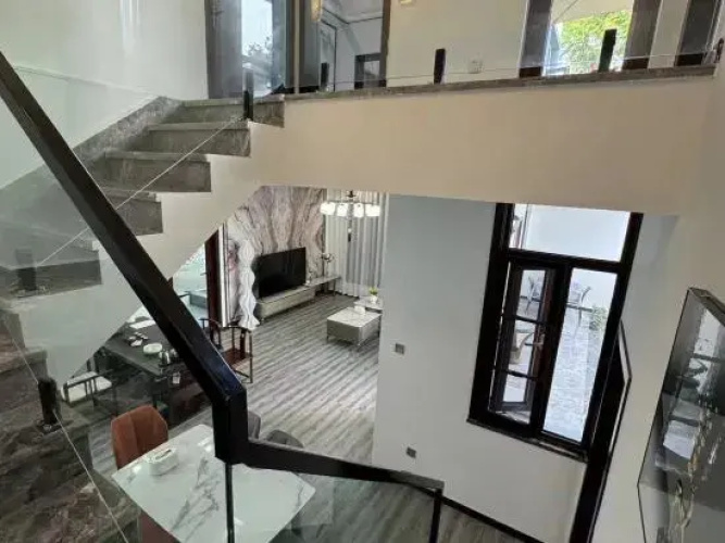 Jiahe Hot Spring Villa B&B