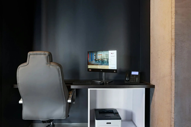 Aloft Omaha West