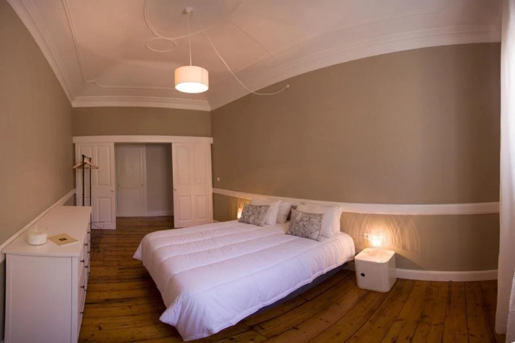 The Wine Lodges