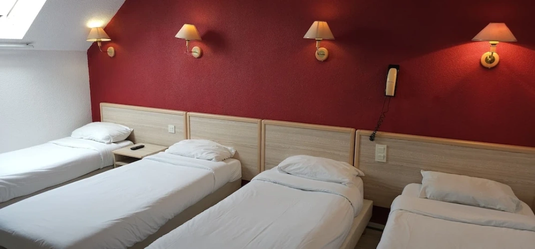 Classic Quadruple room