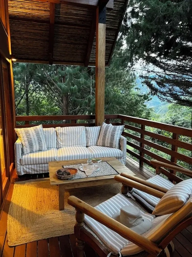 Standard Family room with balcony and with mountain view