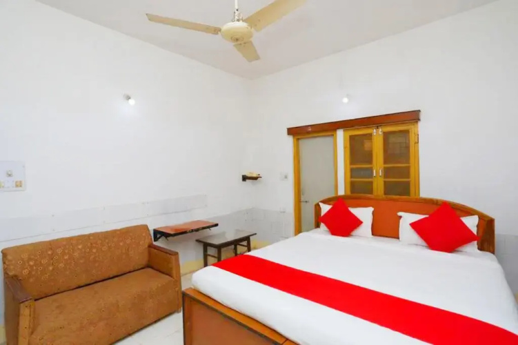Hotel Upasana by Goroomgo