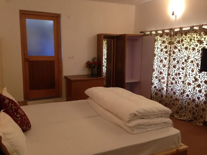 Radhu's Boutique Inn