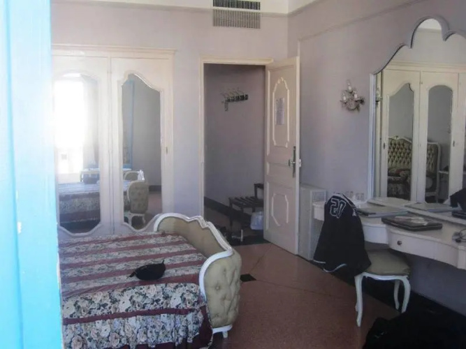 Es-Safir Hotel