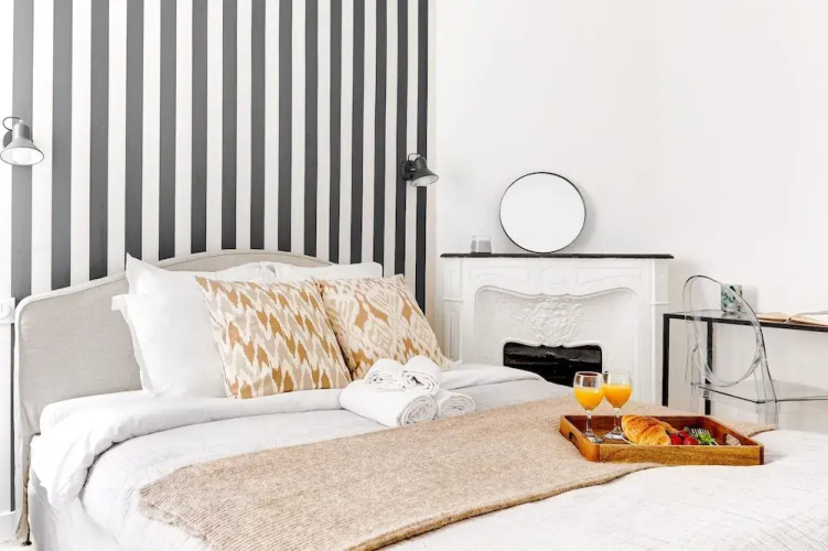 Chic 1BR by Eiffel Tower & Champ de Mars