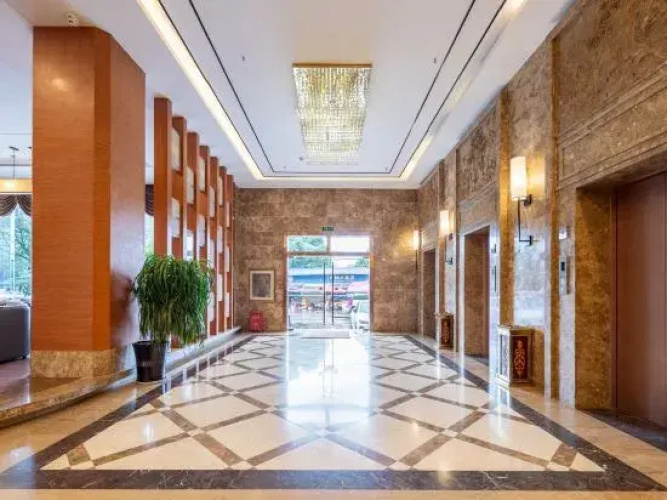 Huaxi Guiguan Hotel