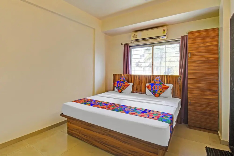 Fabhotel Sai Inn
