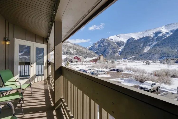 2 Bedrooms Apartment with balcony