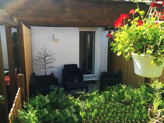 1 Bedroom Cottage