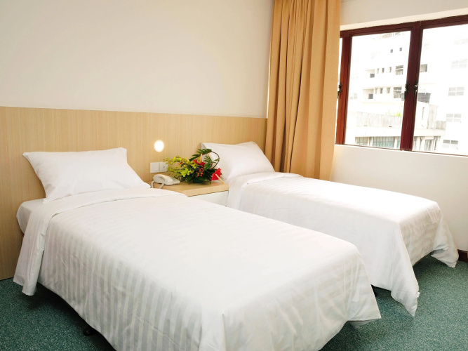 Phoenix Hotel