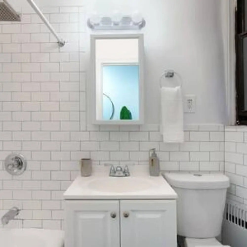 91-2a Stylish 3BR 2bth With W D