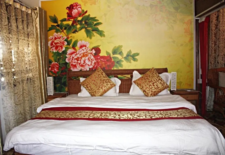 Indulged in Lijiang Inn