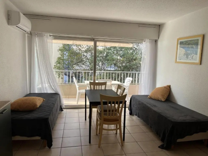 Appartement Saint-Raphaël, 1 pièce, 3 personnes - FR-1-466A-19