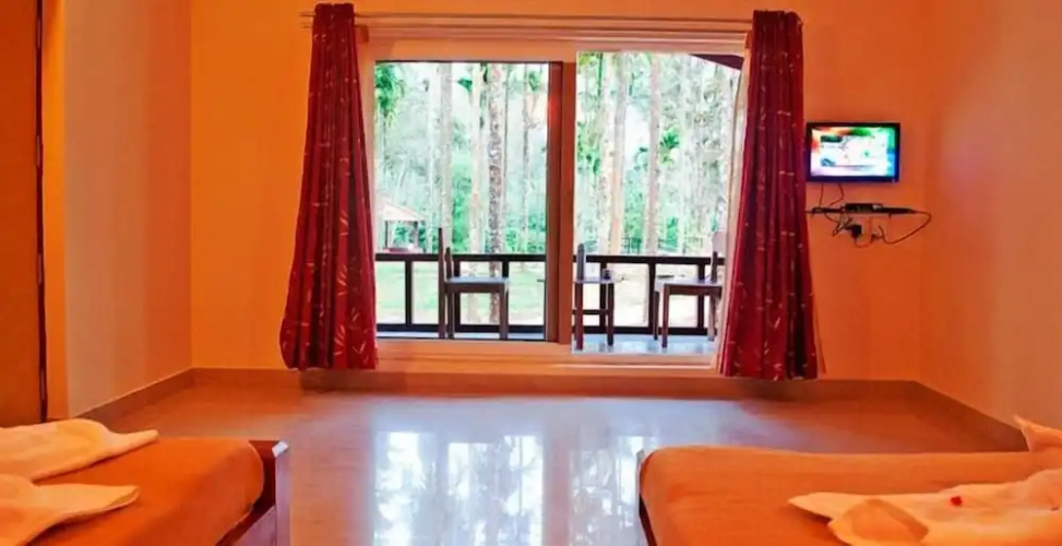 Lazo Areca Resort