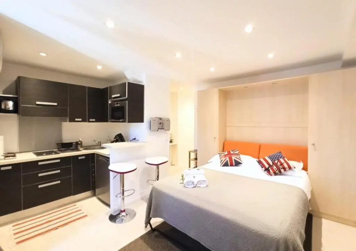 Viva Riviera - 19 Rue Des Frères Pradignac
