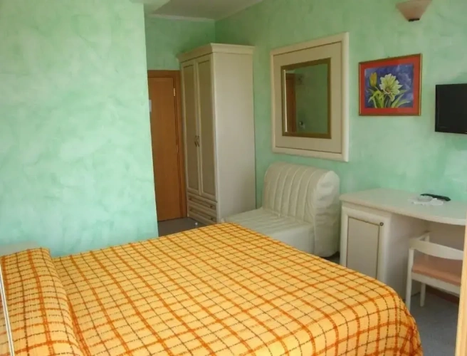 Standard Double room with balcony