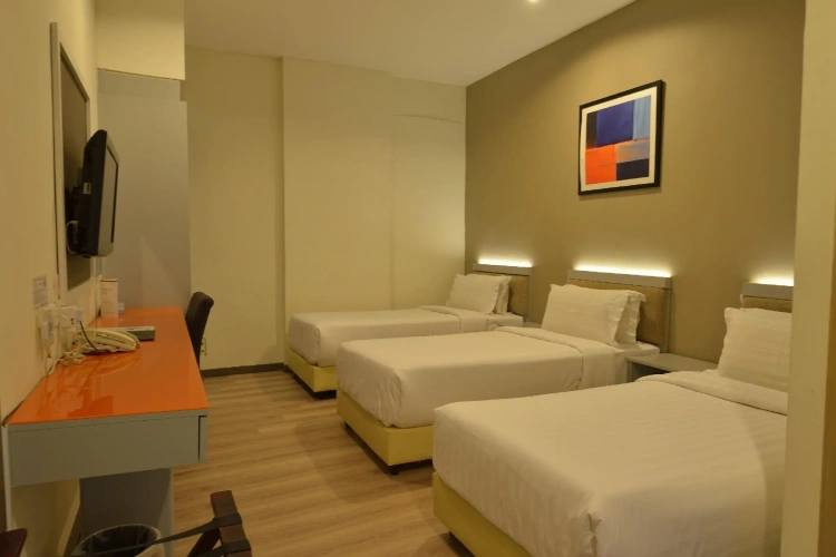 Deluxe Triple room