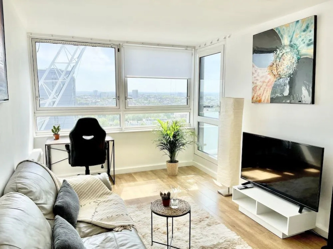 Paddington Luxury Apartment