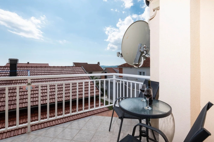 Apartments Mare