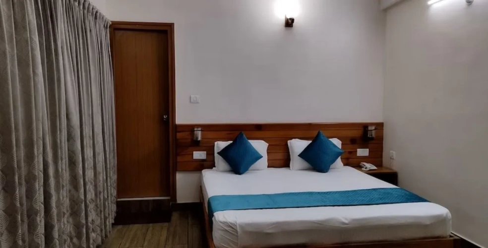 Deluxe Triple room with balcony