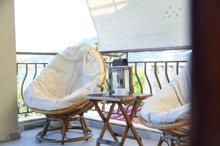 Areos Galaxy Apartments With Beach View