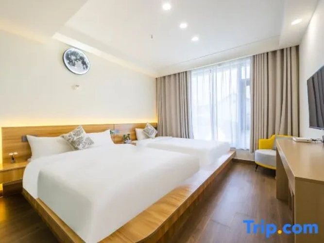 Standard Twin Family room