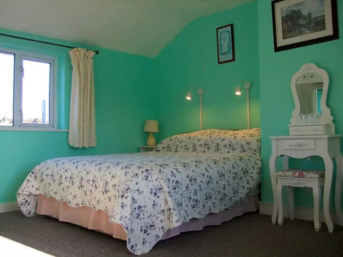 Reenmore Farmhouse