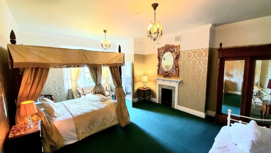 The Gothic Mansion
