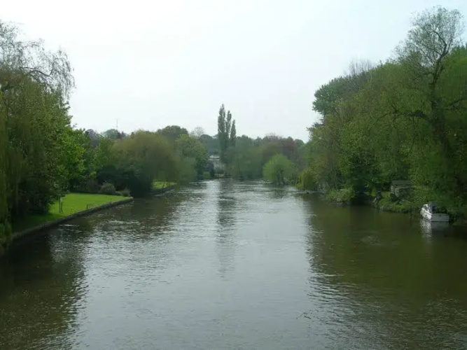 Weir View House Guest Accommodation