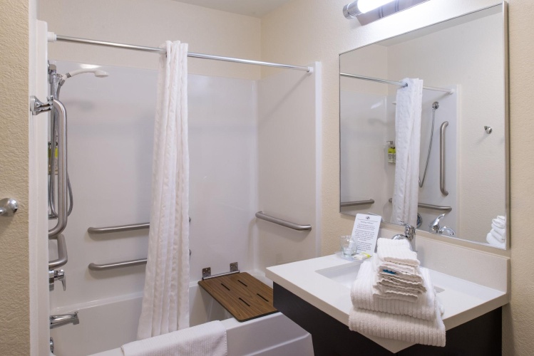 Quadruple Suite