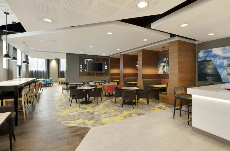 Hampton by Hilton London Docklands photo 17