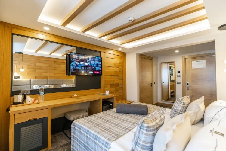Standard Family room