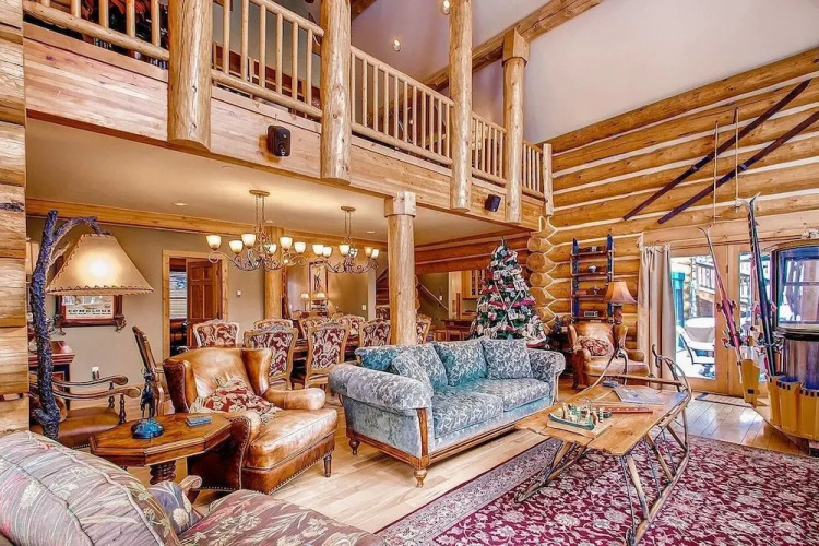Ski Classic Lodge