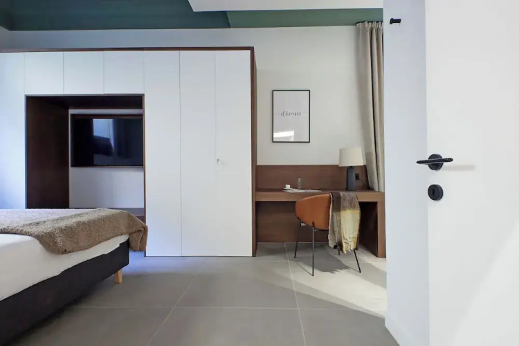 Crispi Loft