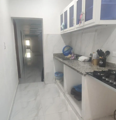 1 Bedroom Comfort room